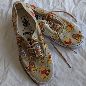Disney Vans Collection | Winnie The Pooh | Size 8